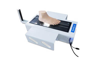 What are the functions and significance of 3D foot scanners for flat feet?